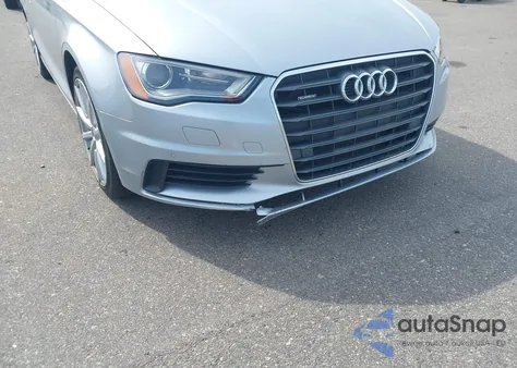 2016 Audi A3 2.0T Premium из США, поврежденный, VIN WAU38LFFXG1102457